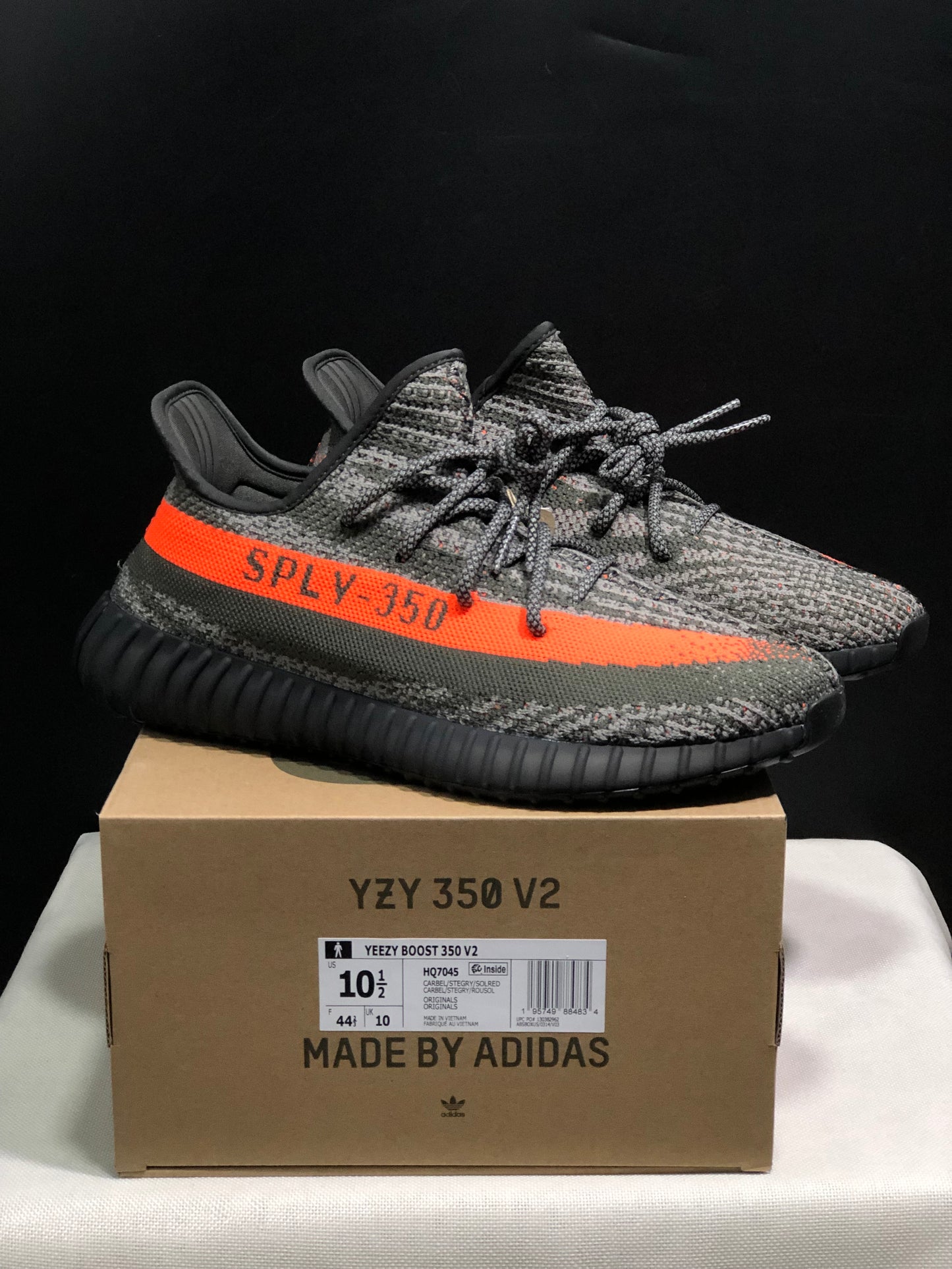 Yeezy 350 Carbon Beluga