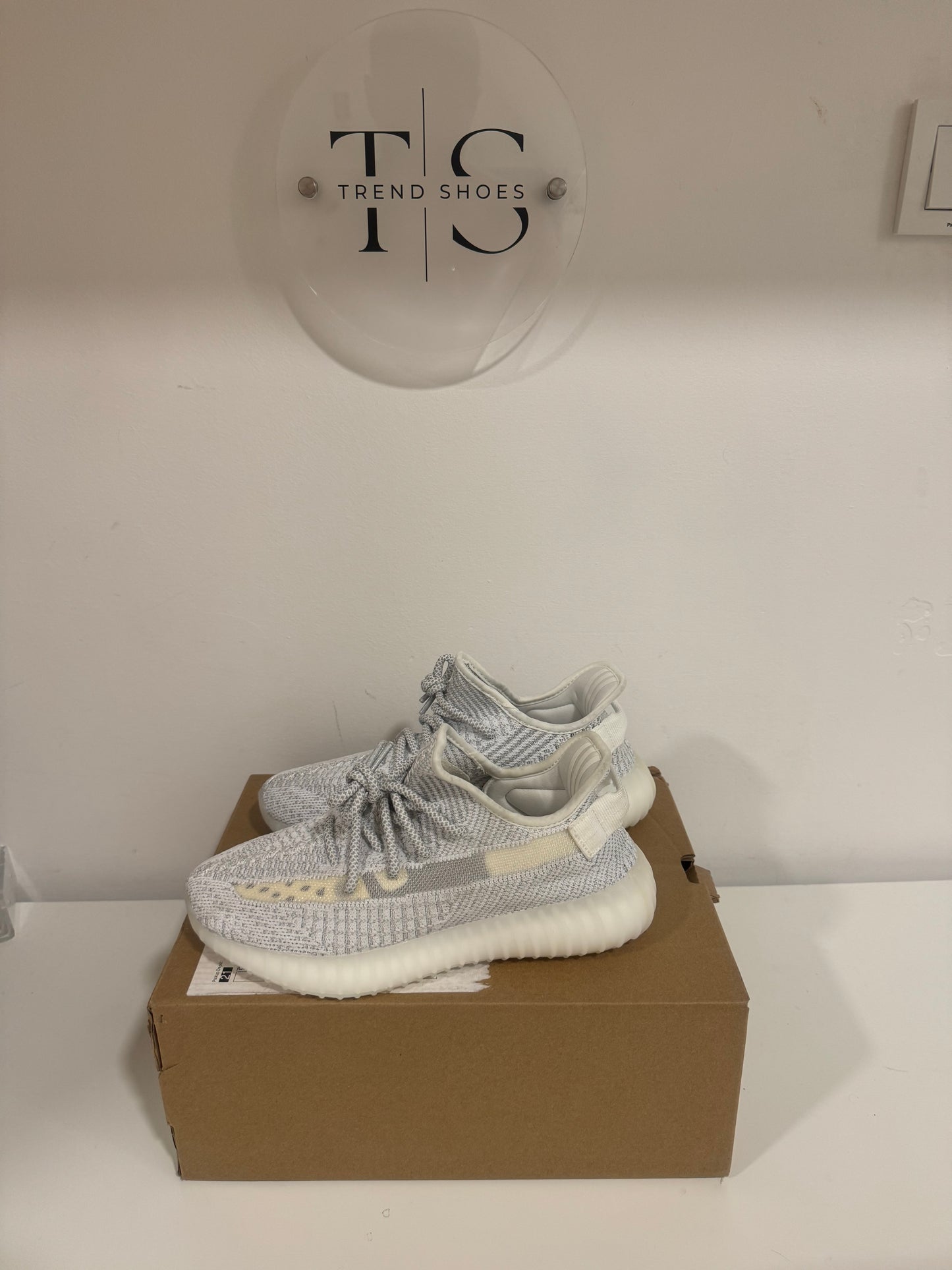 (Odmah Dostupno) Yeezy Static Broj 37