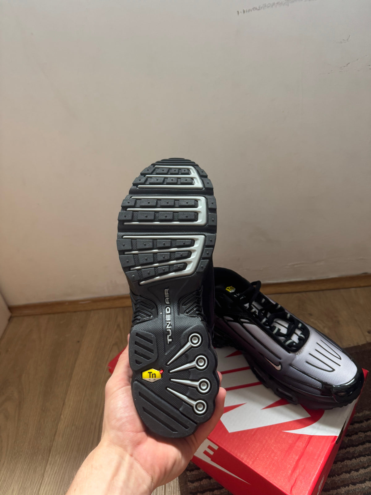 Nike Air max Plus 3 Broj 46 (Odmah Dostupno)