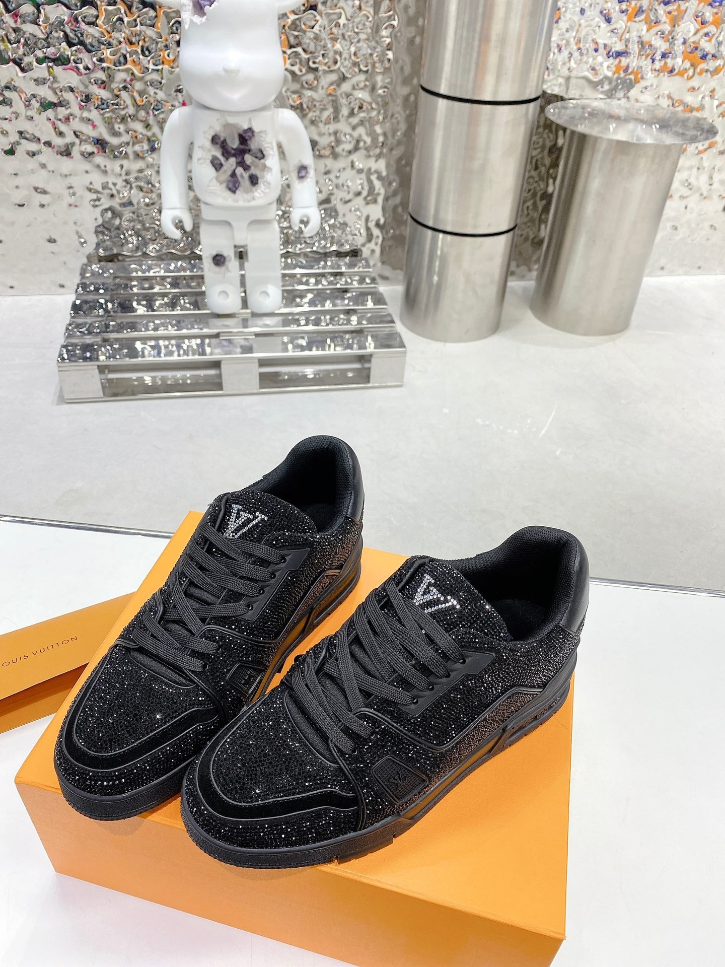 LV Trainer