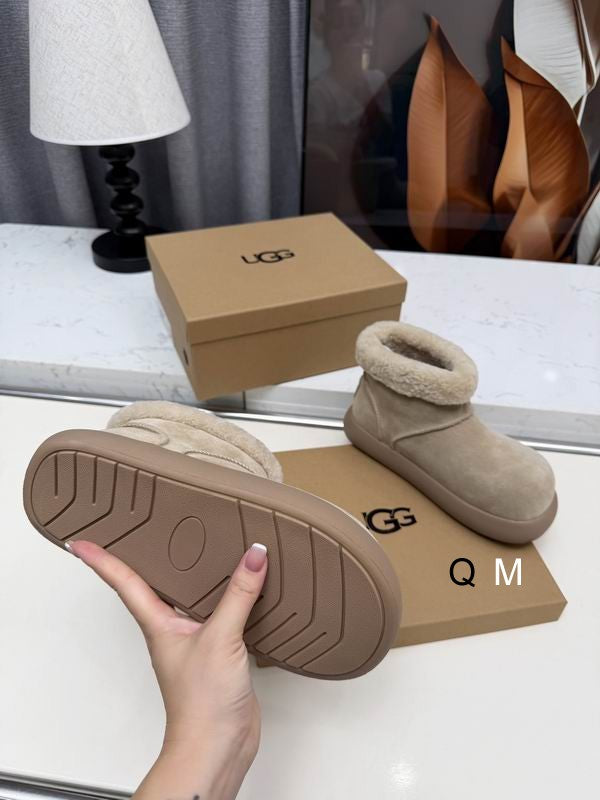 UGG