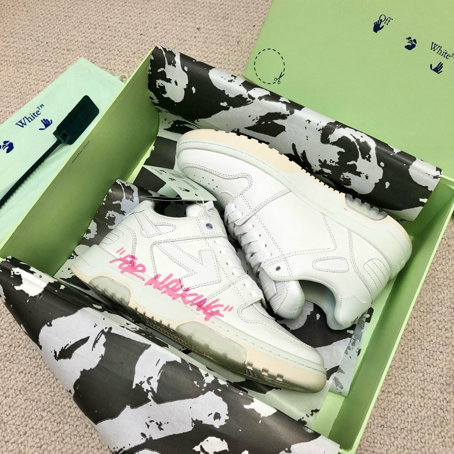 Off White Out of Office