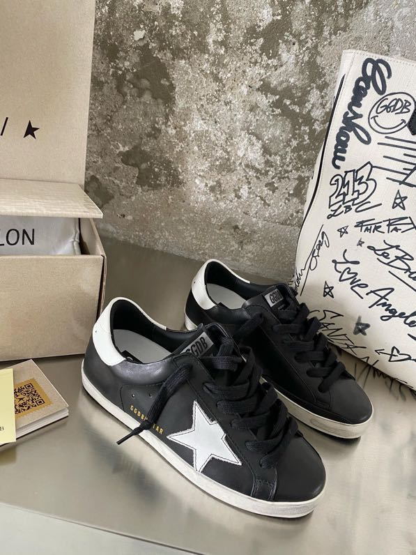 Golden Goose