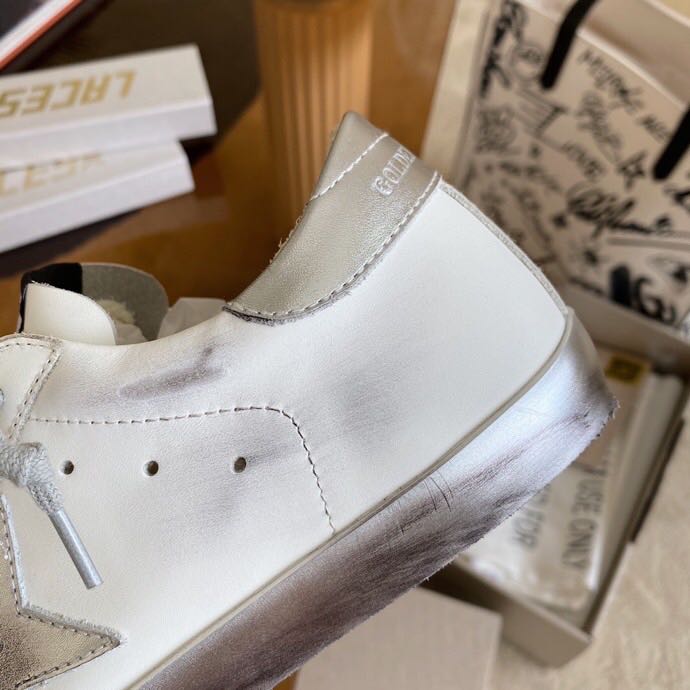 Golden Goose
