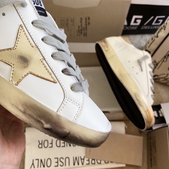 Golden Goose