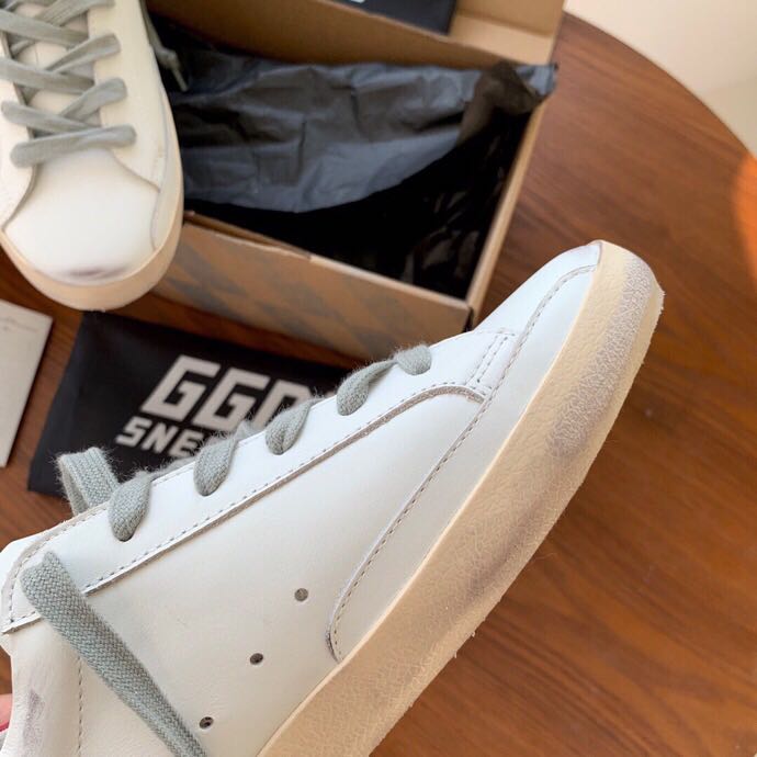 Golden Goose