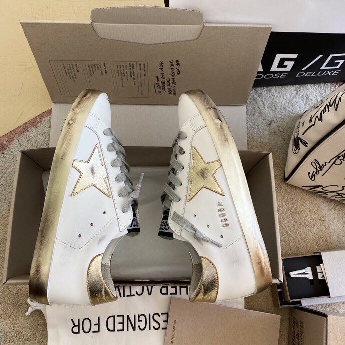 Golden Goose