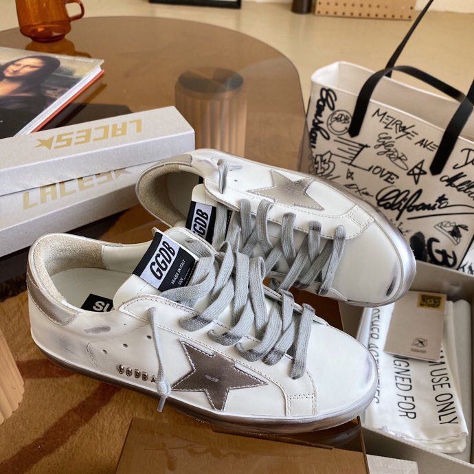Golden Goose