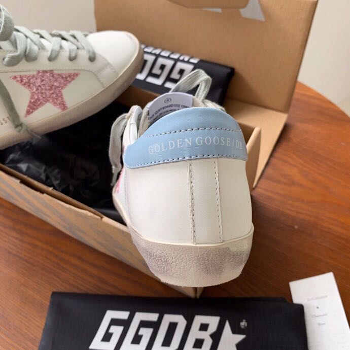Golden Goose