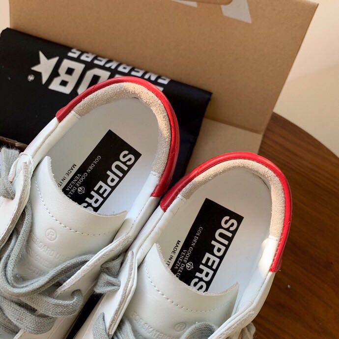 Golden Goose