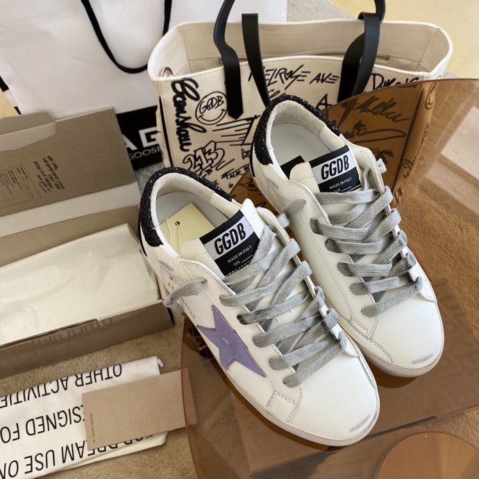 Golden Goose