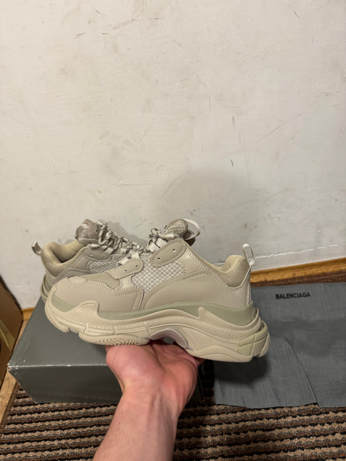 Balenciaga Triple S Broj 39(Odmah dostupno)