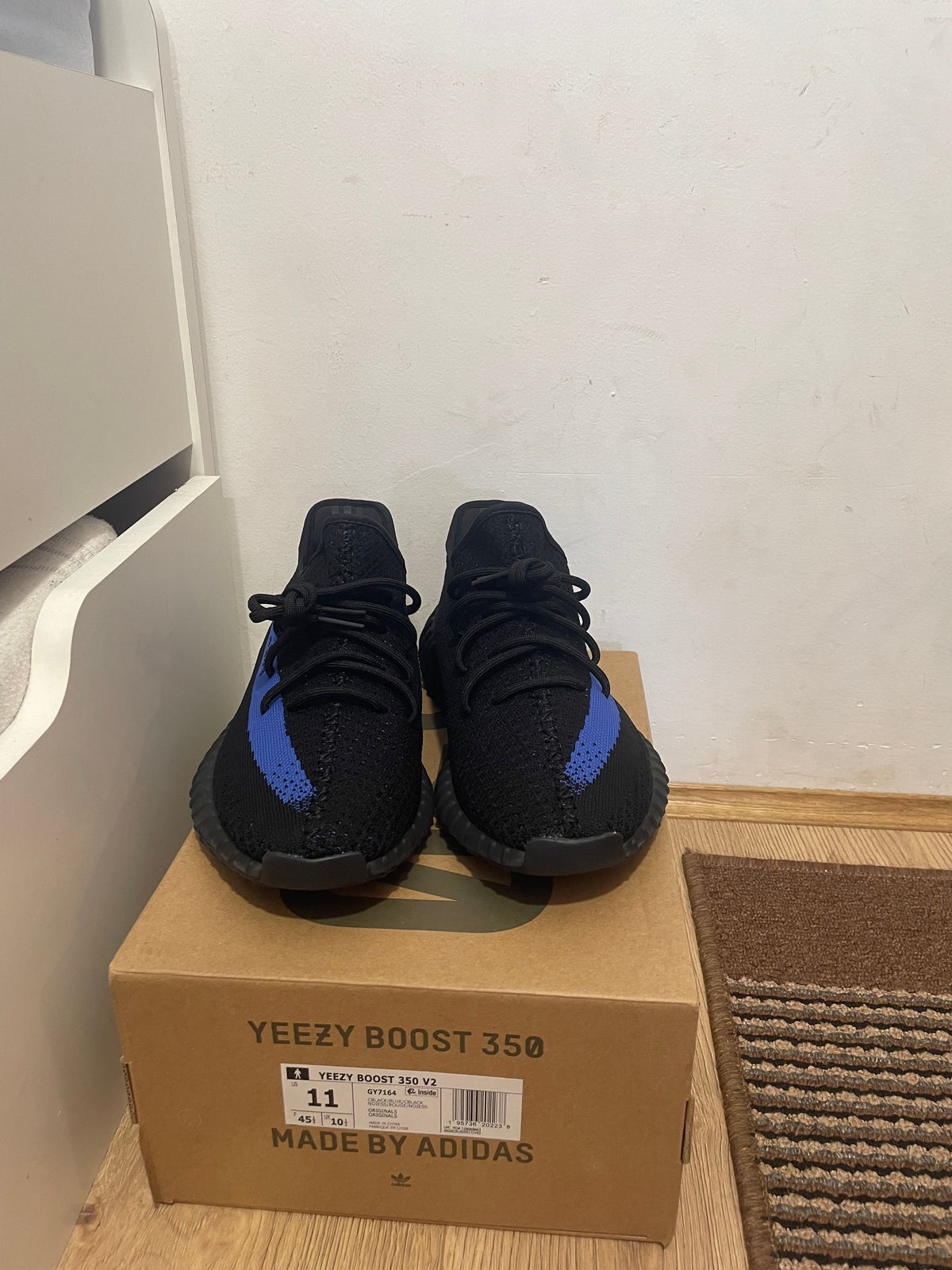 Yeezy 350 Dazzling Blue Broj 41(Odmah dostupno)