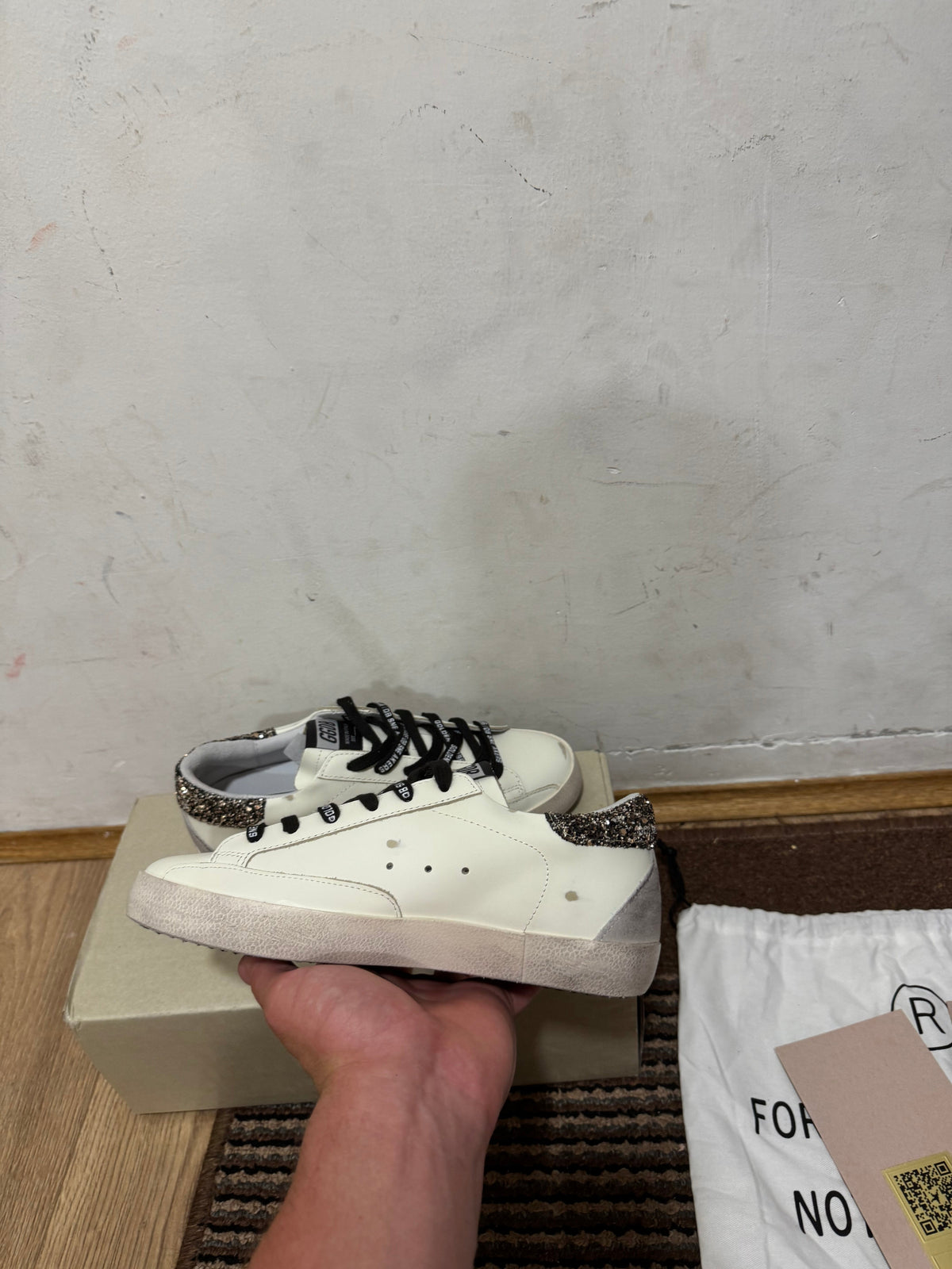 Golden Goose Broj 38(Odmah dostupno)