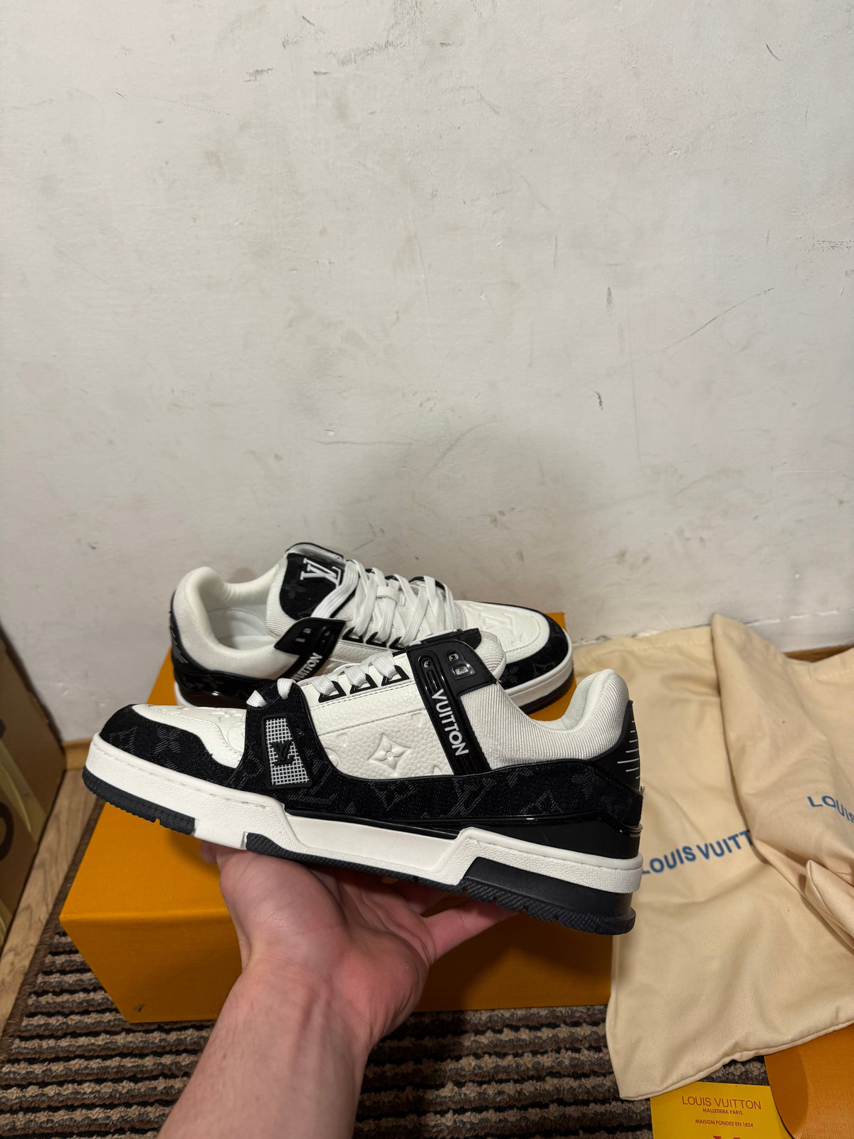 Lv Trainer Broj 43(Odmah dostupno)
