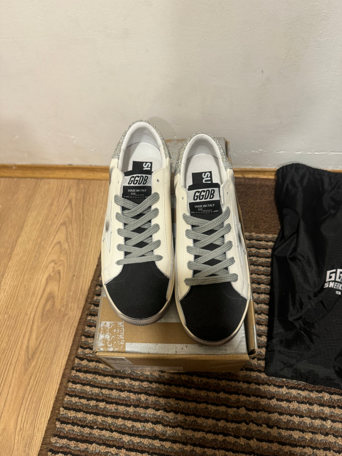 Golden Goose Broj 37,42,45(Odmah dostupno)