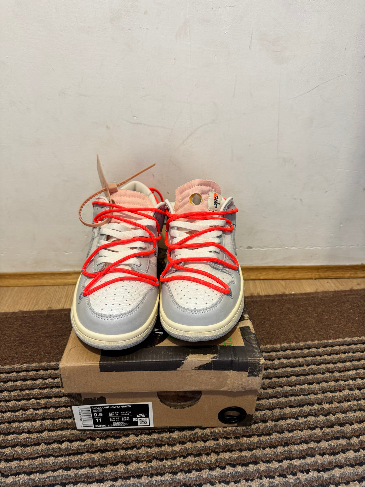Off White dunk Lot 6 Broj 43(Odmah dostupno)