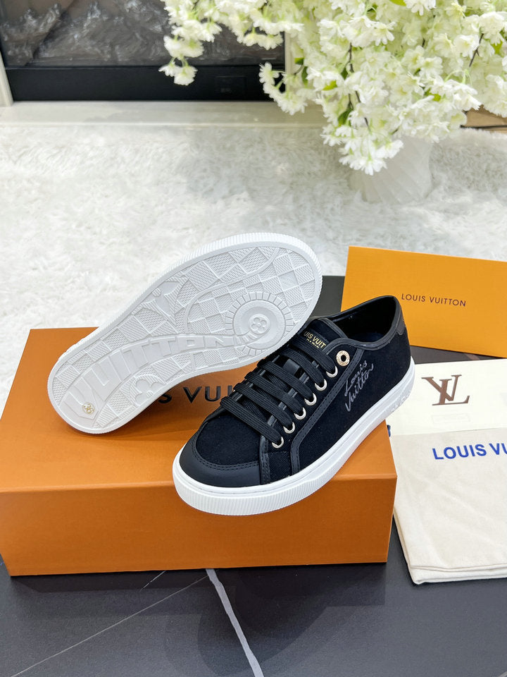 Louis Vuitton sneaker