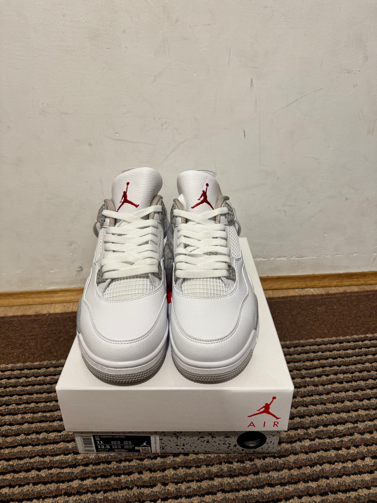 Jordan 4 Oreo Broj 42(Odmah dostupno)