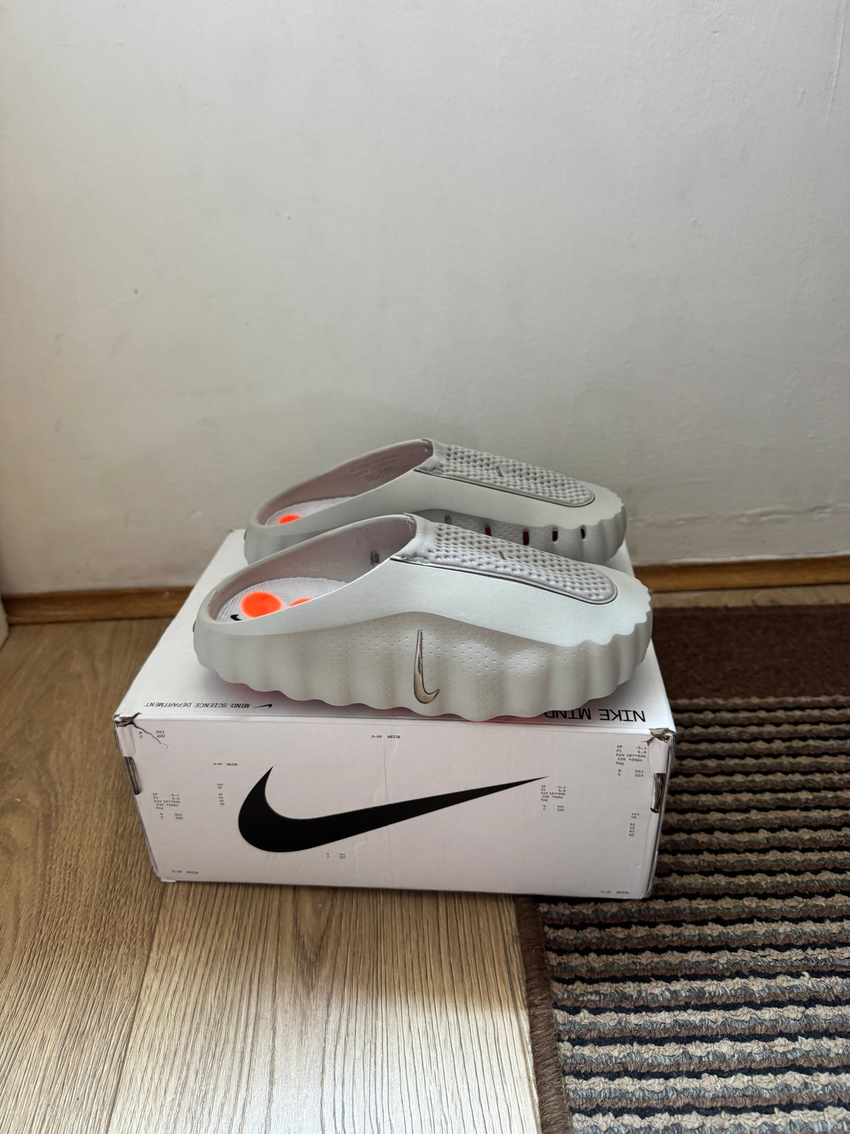 Nike Mind Broj 39,44(Odmah dostupno)