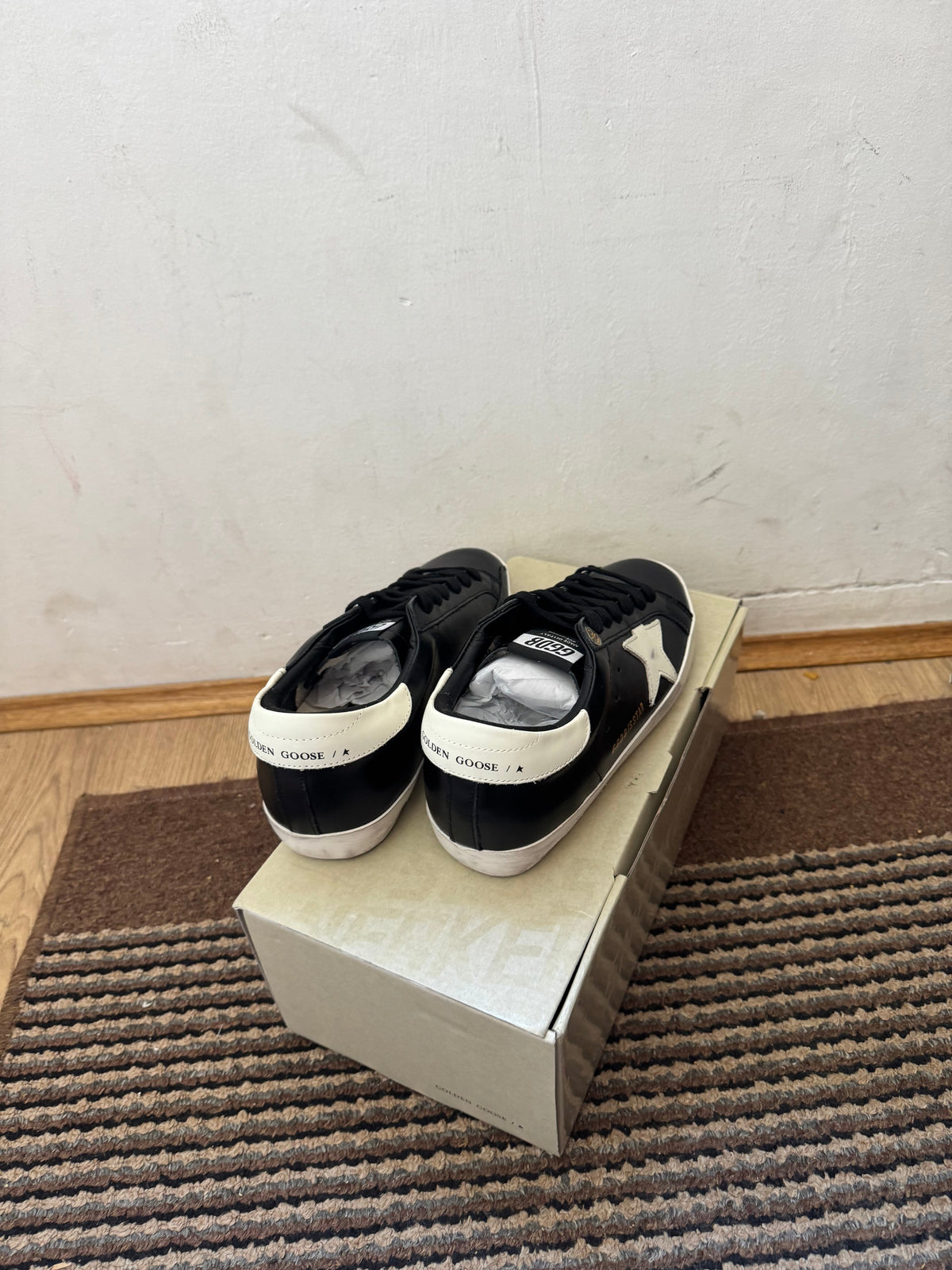 Golden Goose Broj 38,39(Odmah dostupno)