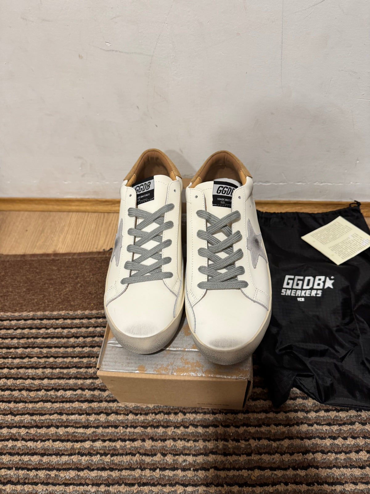 Golden Goose Broj 41(Odmah dostupno)