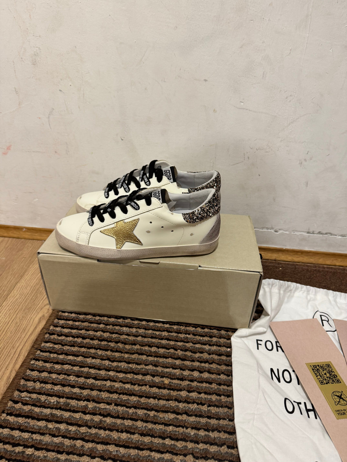 Golden Goose Broj 38(Odmah dostupno)