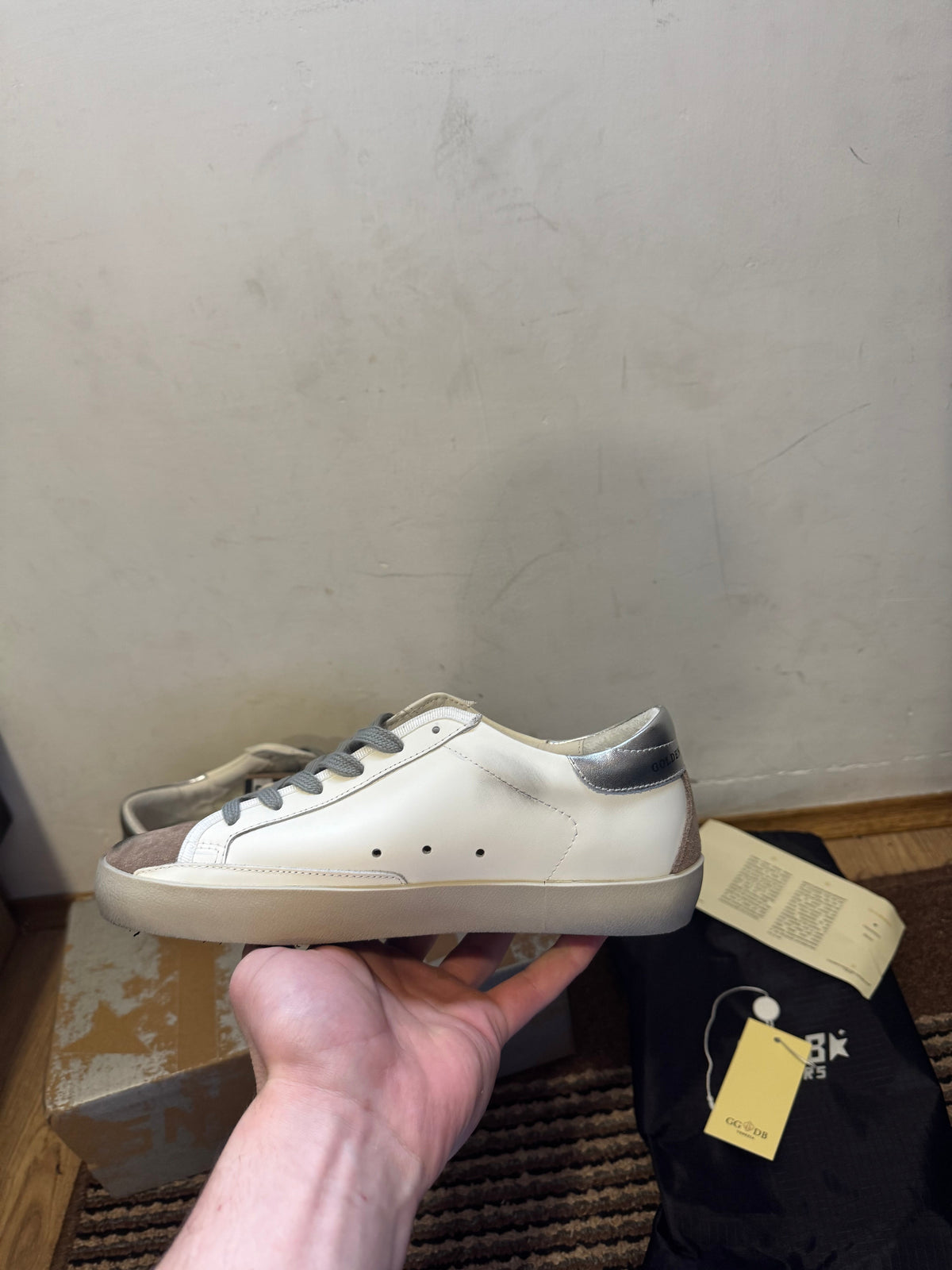 Golden Goose Broj 38(Odmah dostupno)