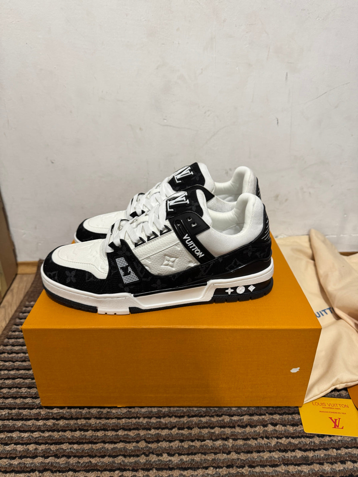 Lv Trainer Broj 43(Odmah dostupno)