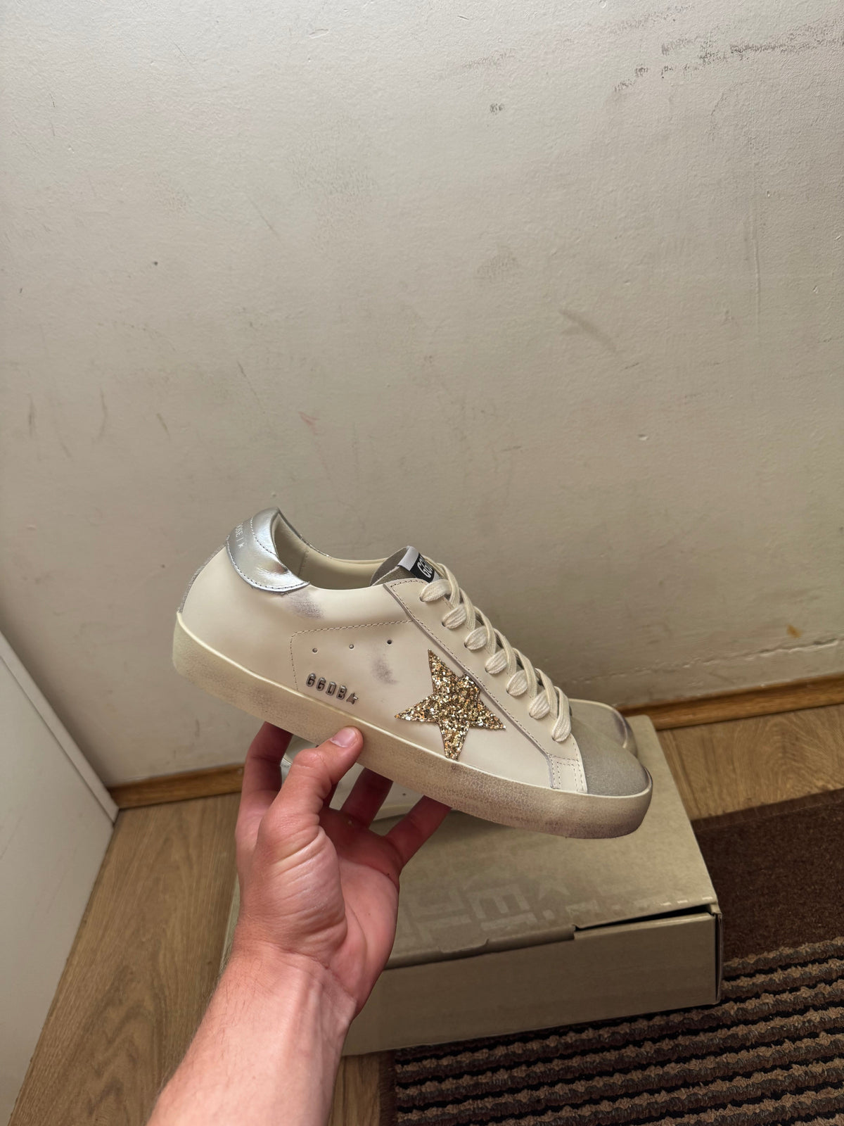 Golden Goose Broj 45(Odmah dostupno)