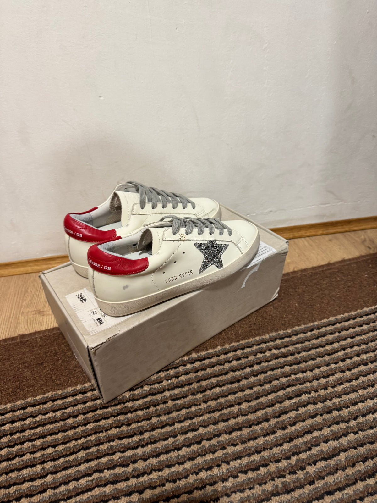 Golden Goose Broj 36,37,40(Odmah dostupno)