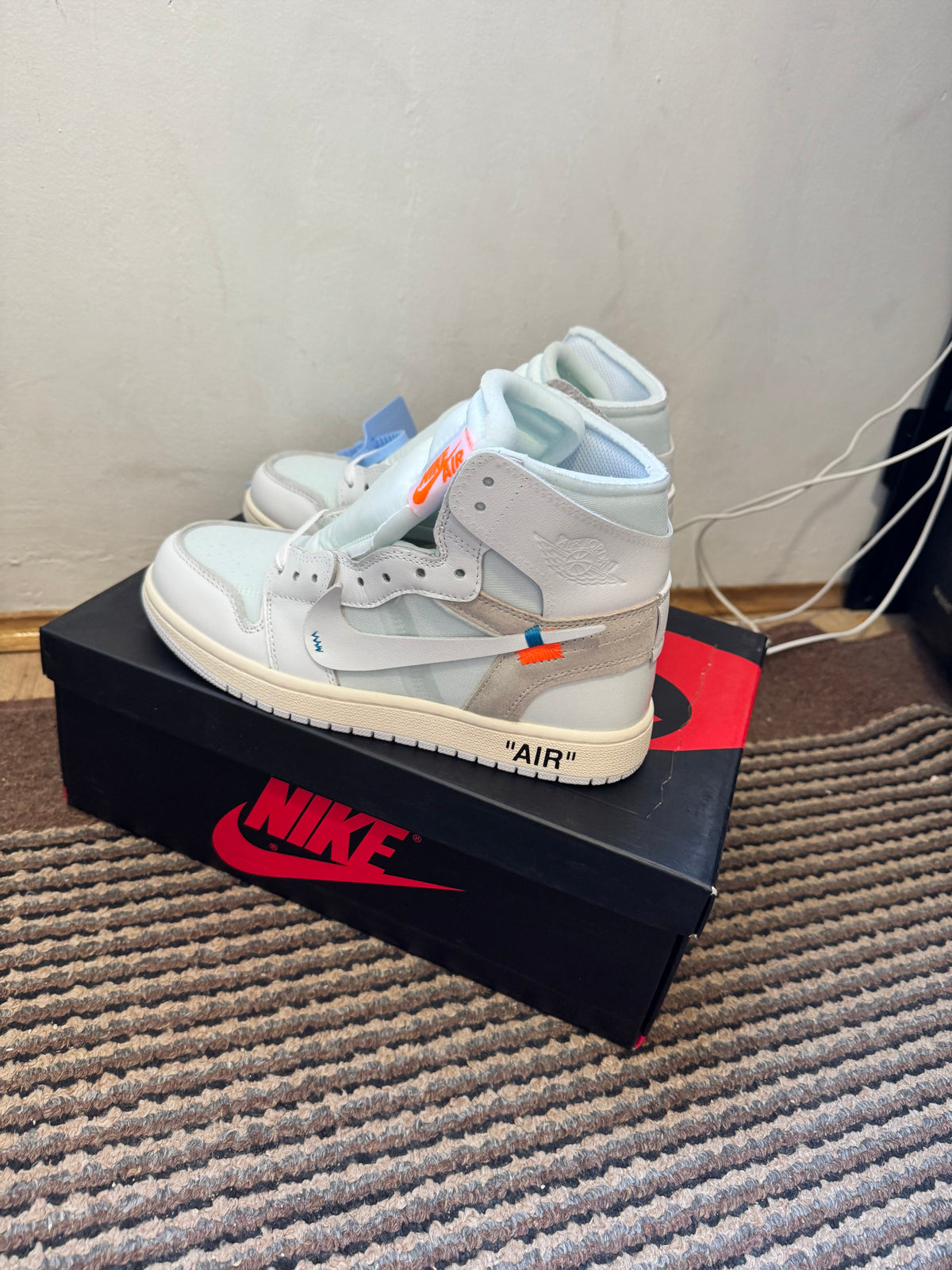 Jordan 1 High Off White Euro Broj 36,43(Odmah dostupno)