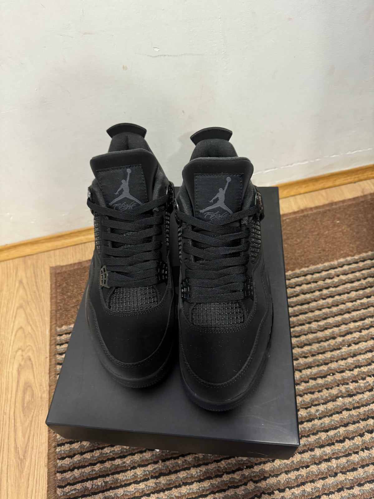 Jordan 4 Black Cat Broj 38,43,44(Odmah dostupno)