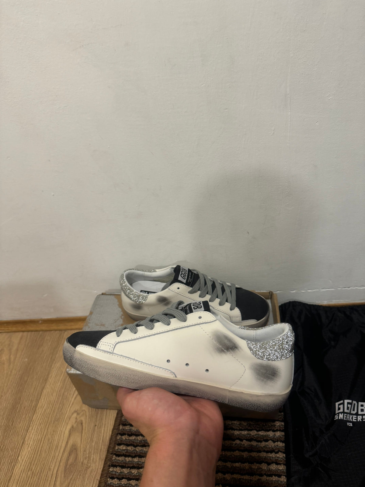 Golden Goose Broj 37,42,45(Odmah dostupno)