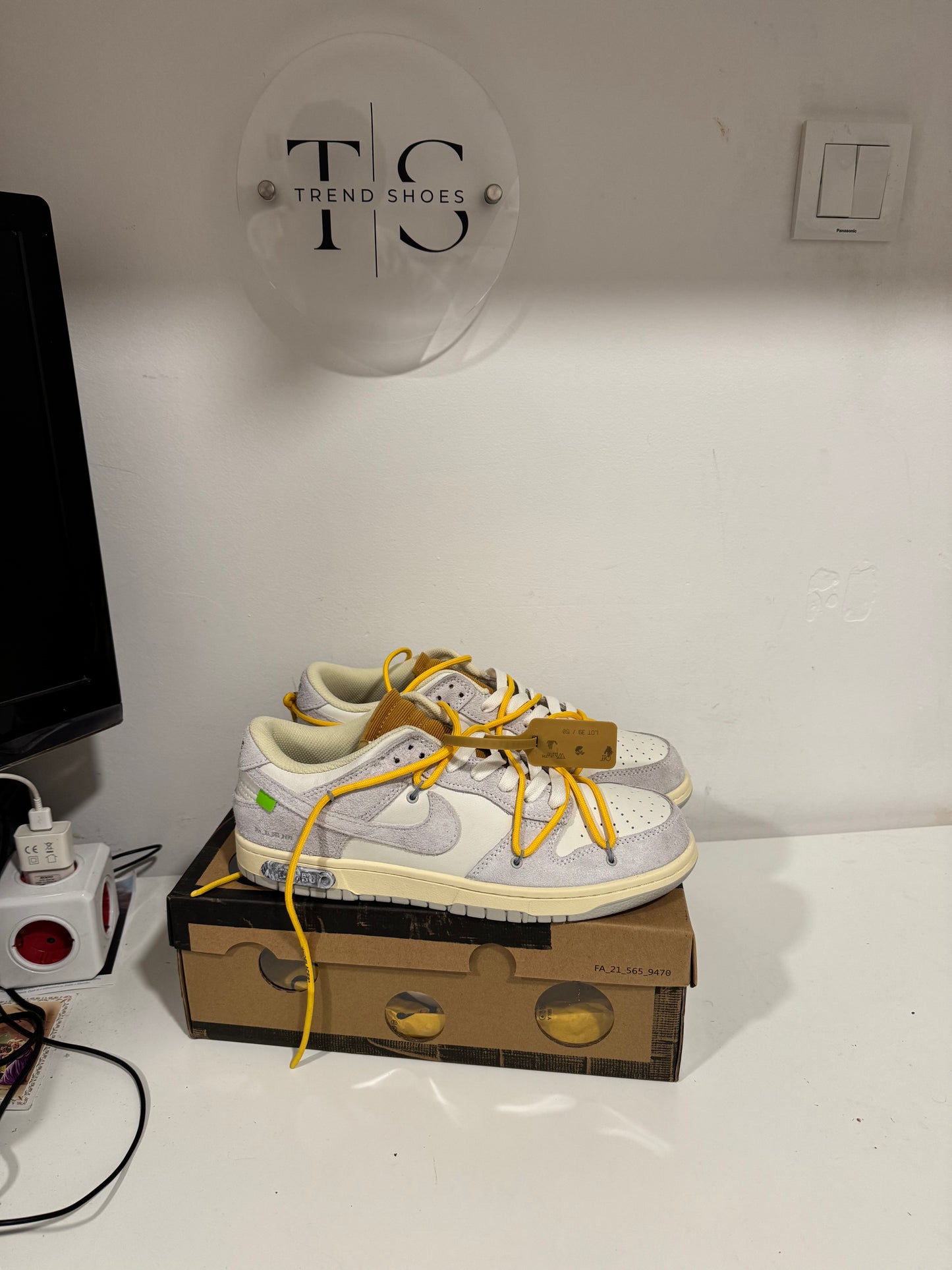 (Odmah Dostupno) Off White Dunk Lot 39 Broj 45