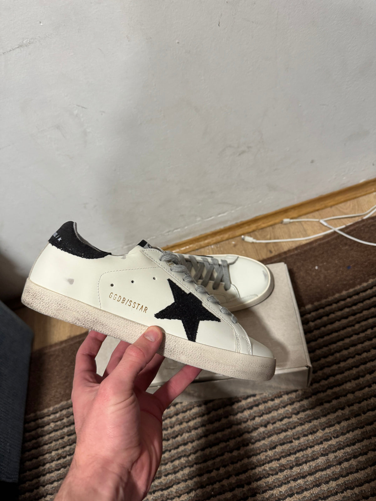 Golden goose 37,41(Odmah dostupne)