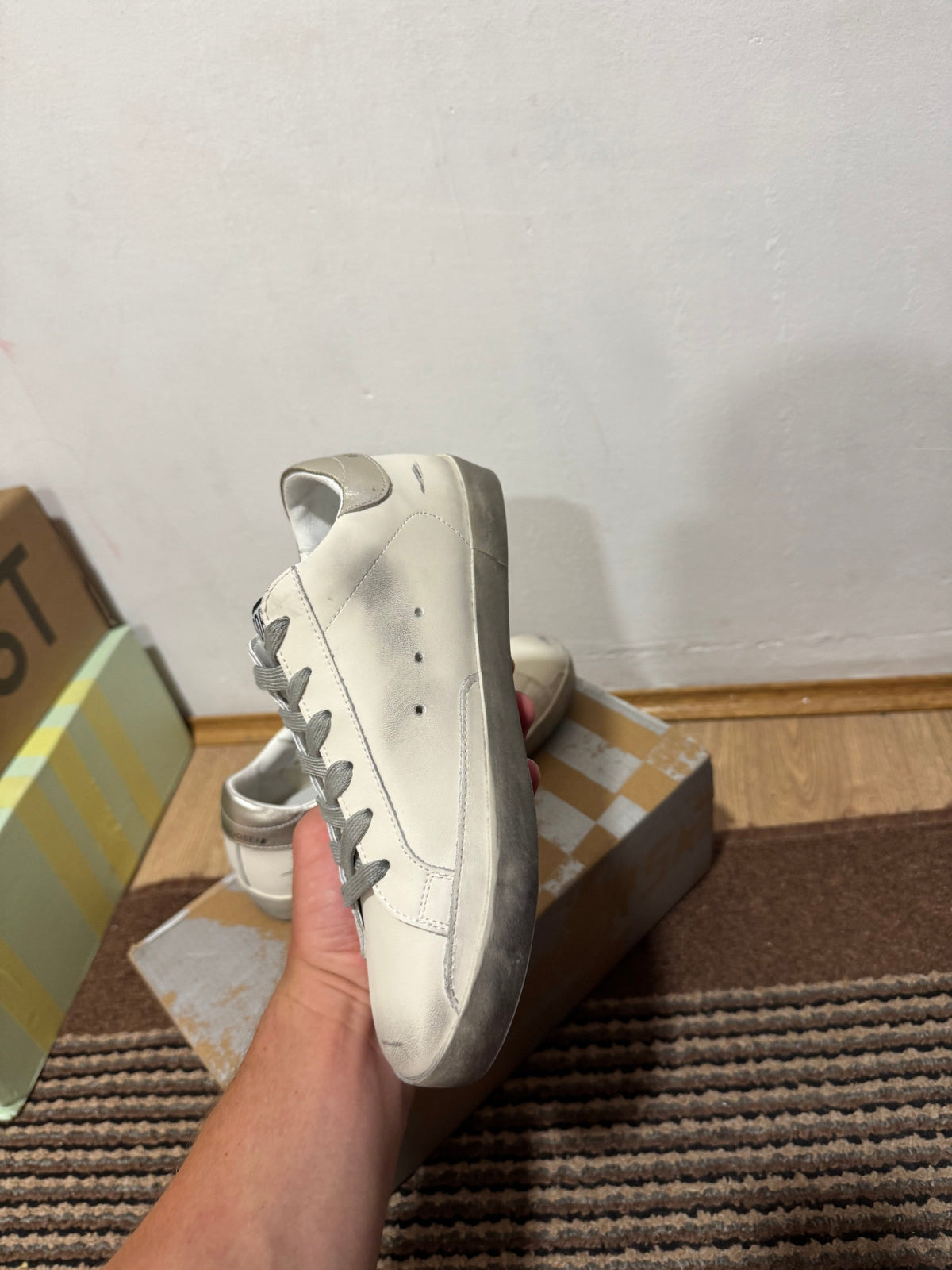 Golden Goose Broj 38,40(Odmah dostupno) (ZLATNE)
