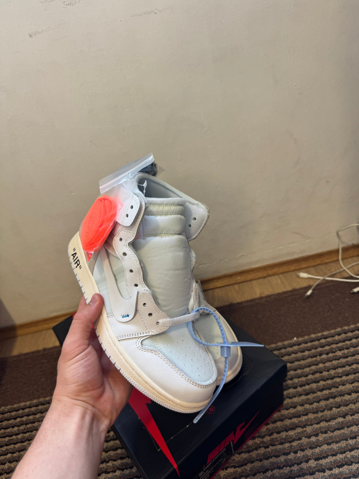 Jordan 1 High Off White Euro Broj 36,43(Odmah dostupno)