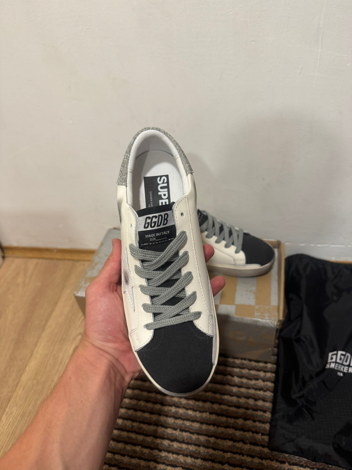 Golden Goose Broj 37,42,45(Odmah dostupno)