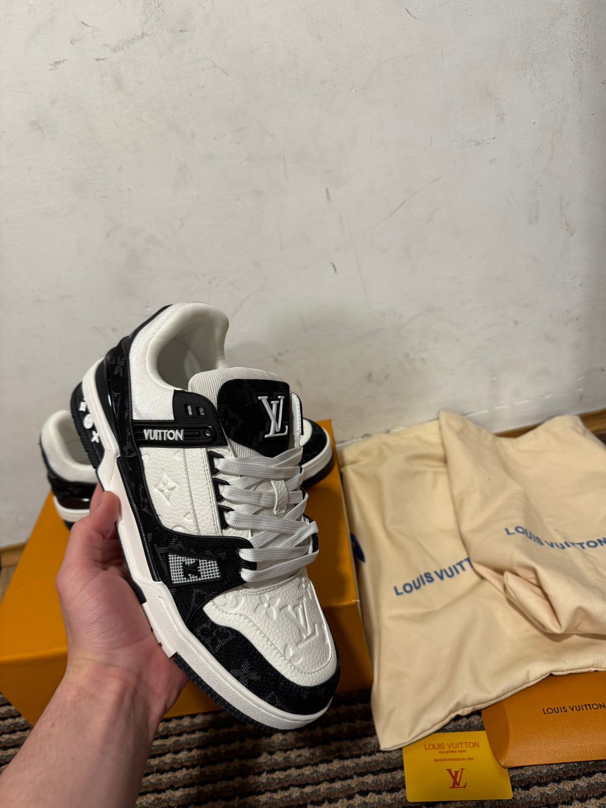 Lv Trainer Broj 43(Odmah dostupno)
