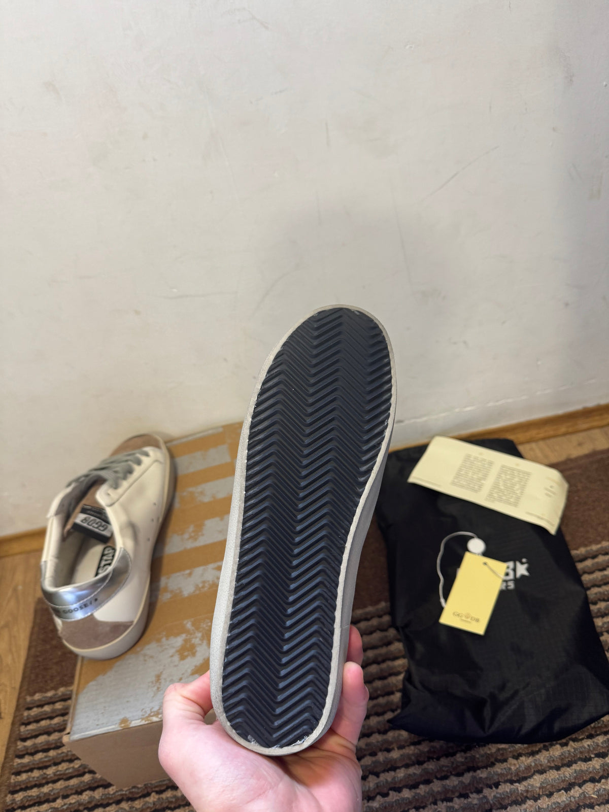Golden Goose Broj 38(Odmah dostupno)