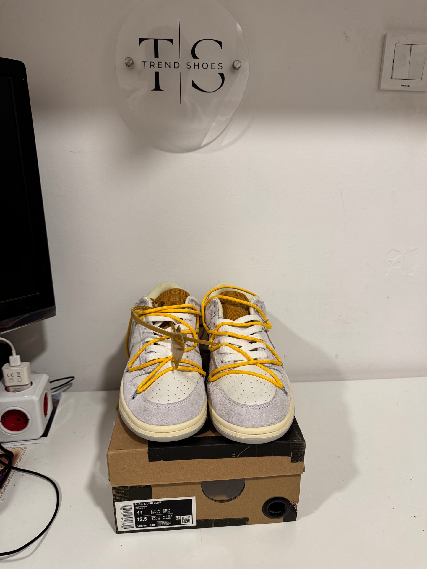 (Odmah Dostupno) Off White Dunk Lot 39 Broj 45