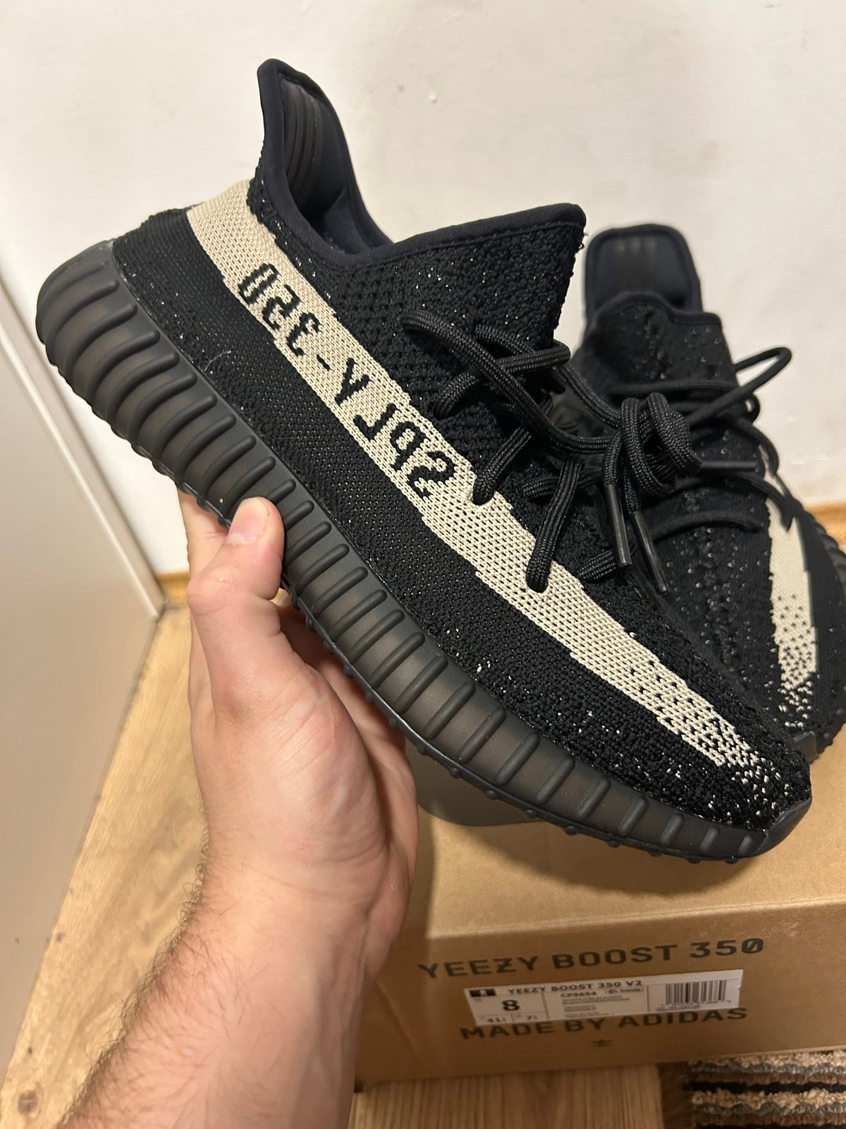 Yeezy 350 Oreo Broj 39,47(Odmah dostupno)
