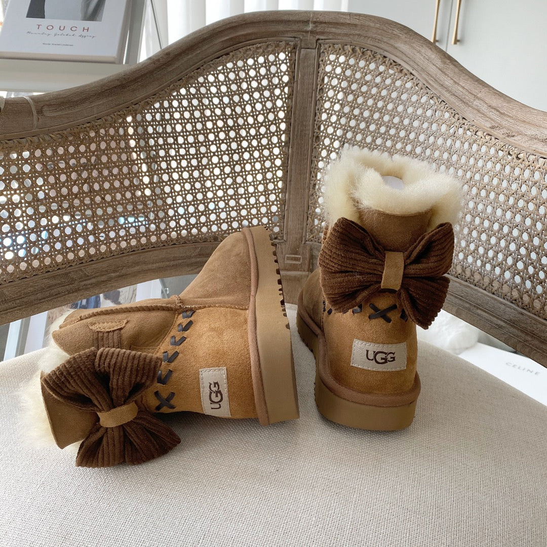 Ugg Bailey Bow