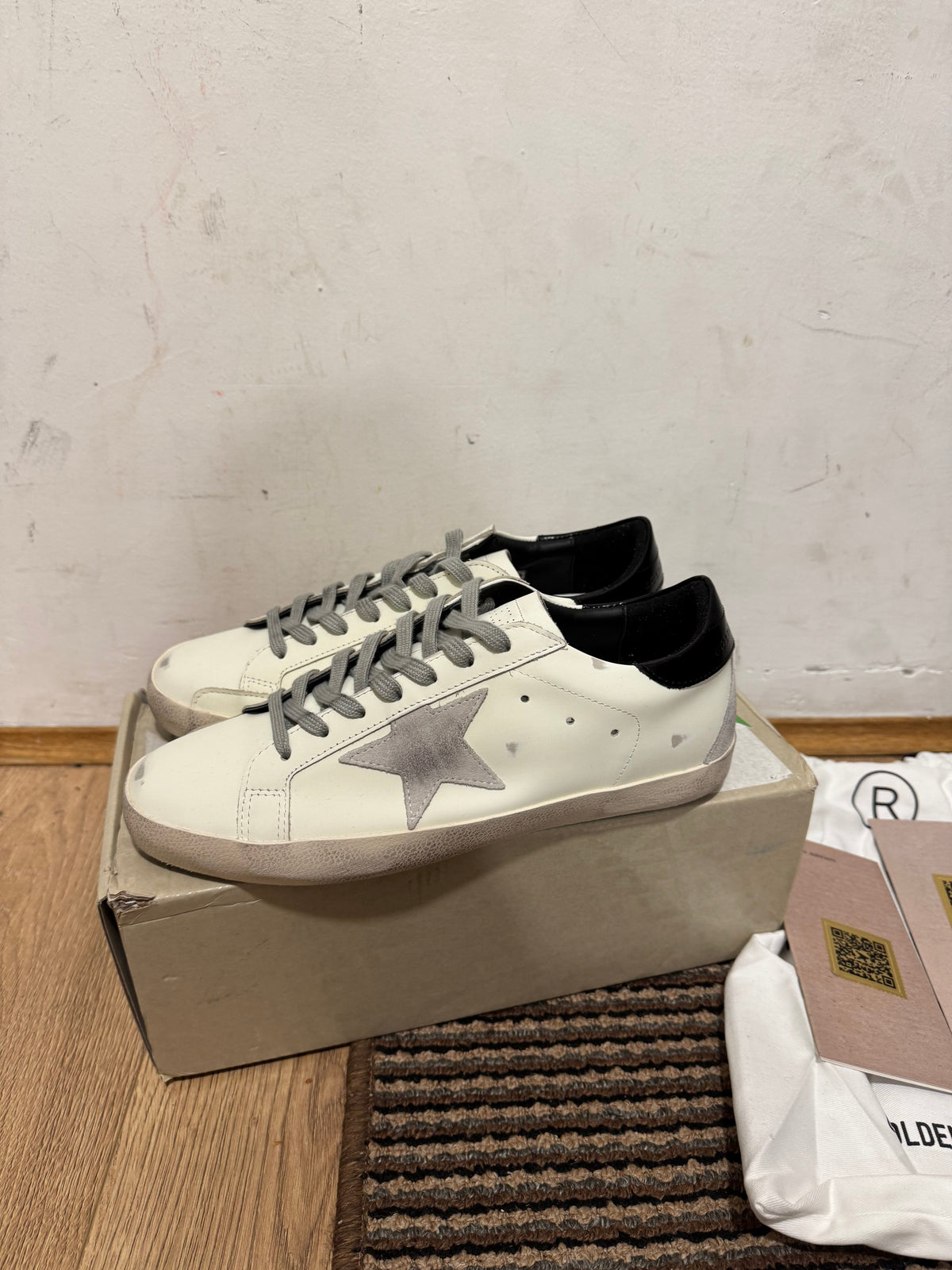 Golden Goose Broj 43(Odmah dostupno)