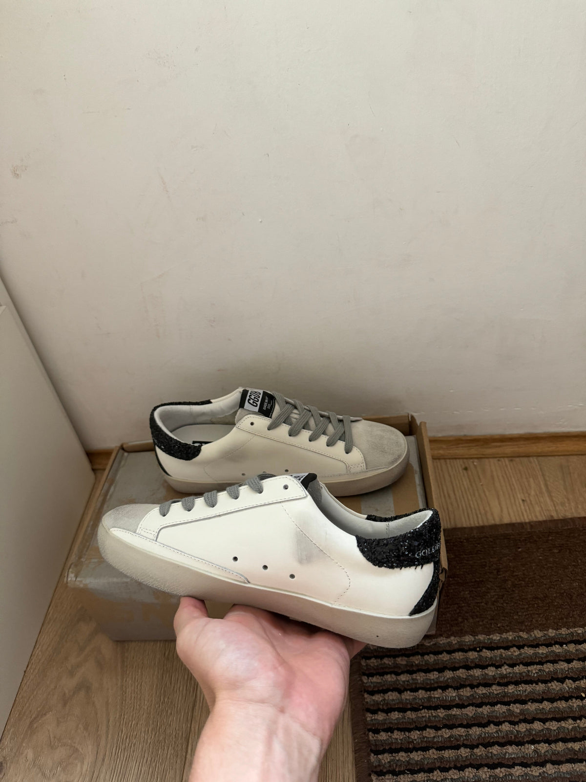 Golden Goose Broj 38,43(Odmah dostupno)