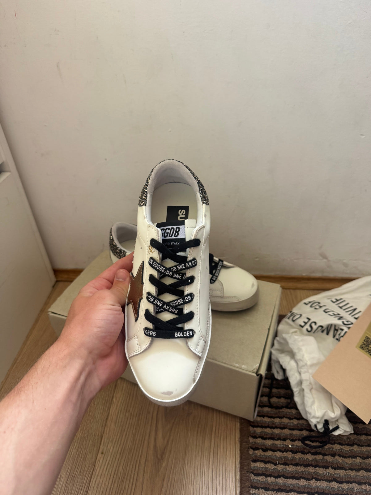 Golden Goose Broj 38(Odmah dostupno)