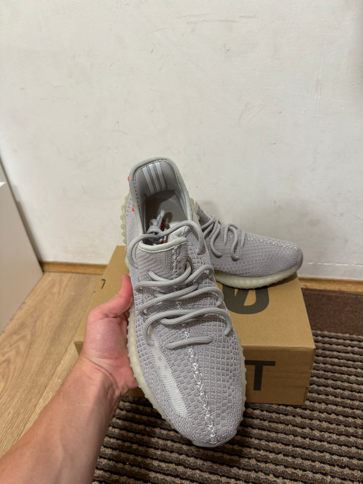 Yeezy 350 Tail Light 38(Odmah dostupno)