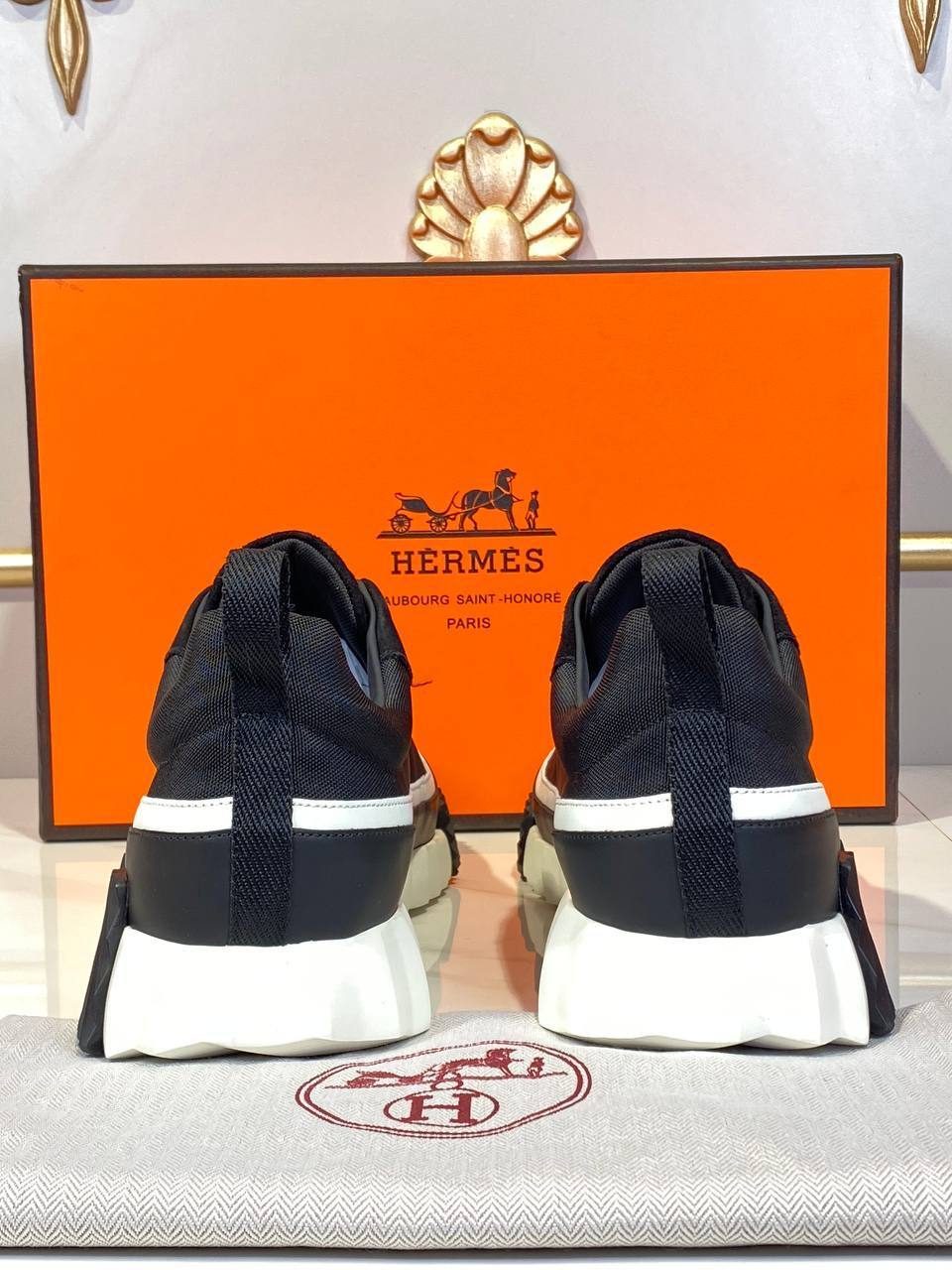 Hermès Bouncing Sneaker