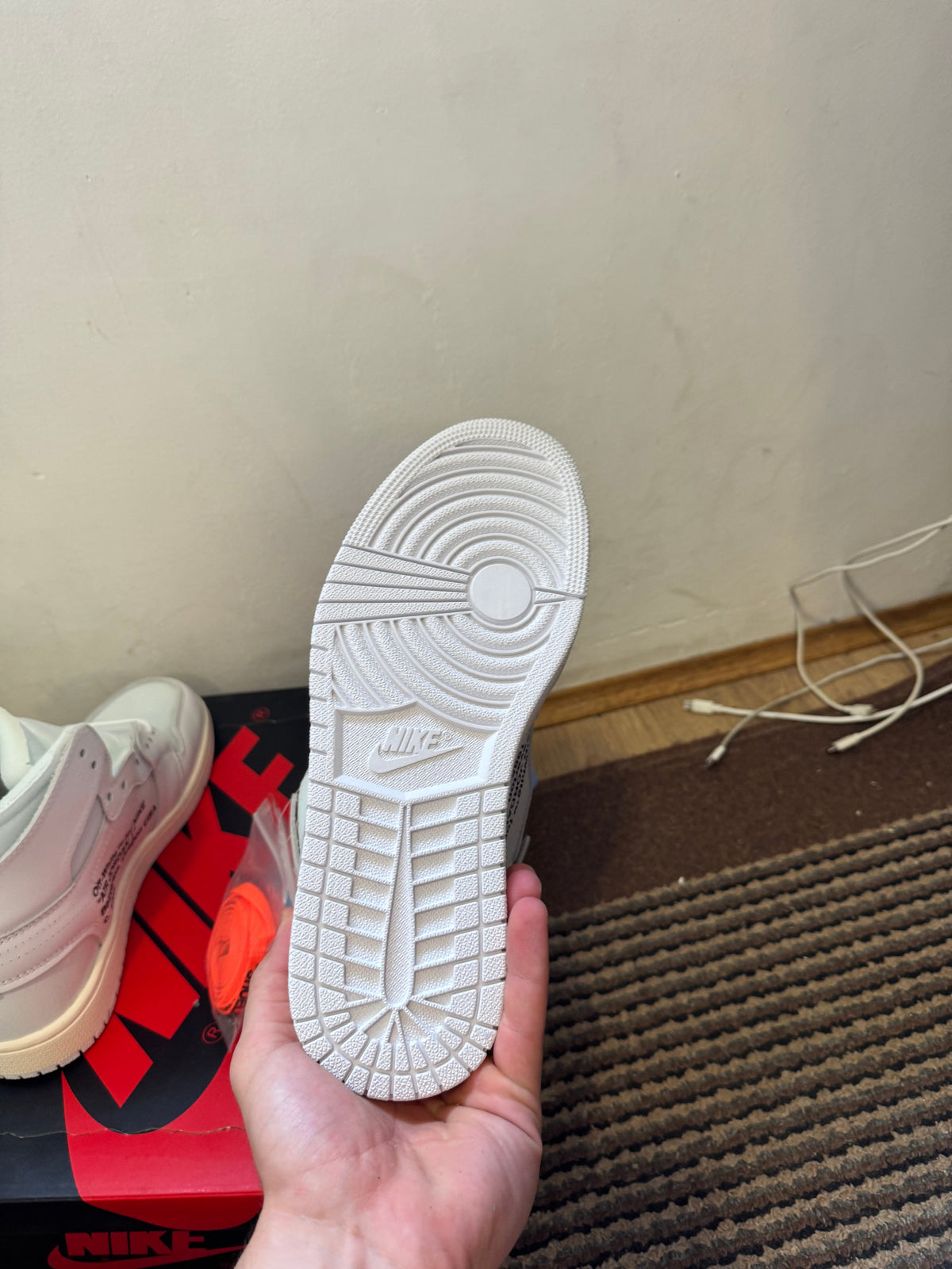 Jordan 1 High Off White Euro Broj 36,43(Odmah dostupno)